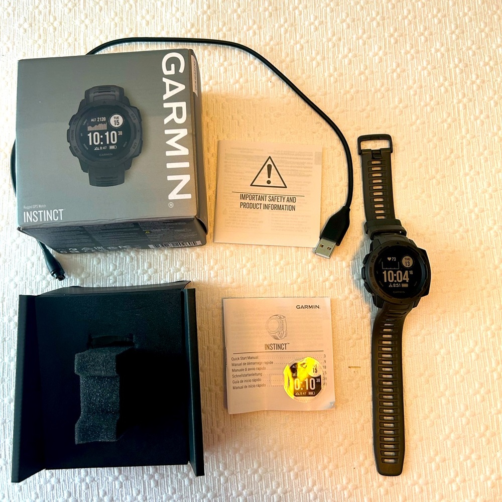 Men’s Garmin Instinct - Like New